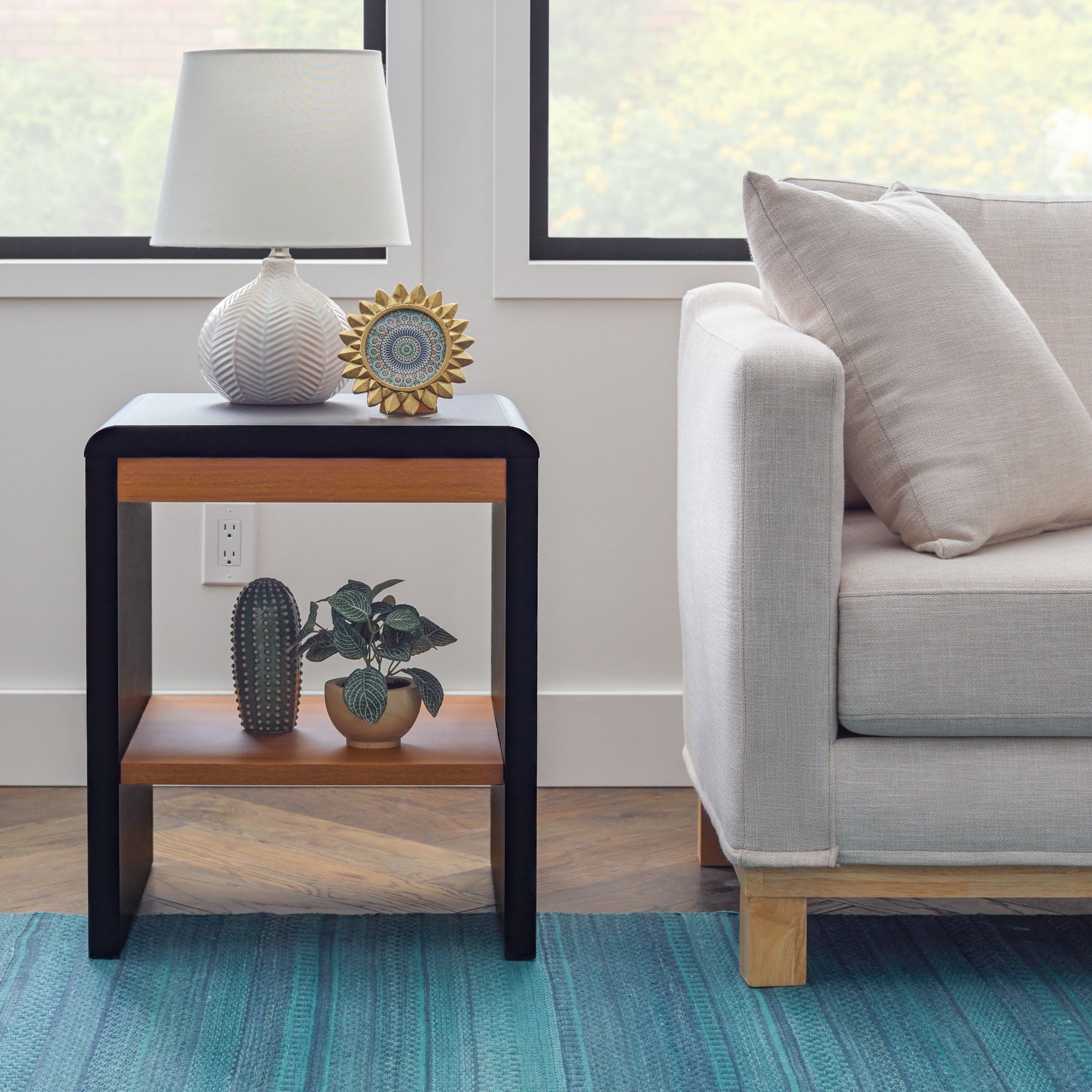 Mayview Gatsby Rounded Living Room Corner with USB End Table, Black & Oak
