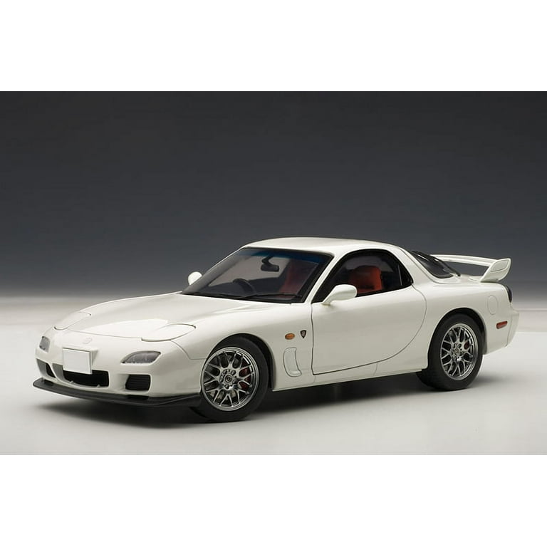 Mazda Savanna RX-7 (FD) Spirit R Type A in Pure White Diecast Model Car in  1:18 Scale by AUTOart