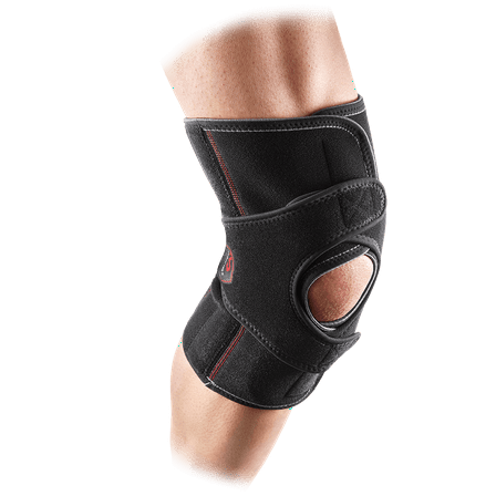 McDavid Versatile Knee Wrap w/ Stays, S , BLACK