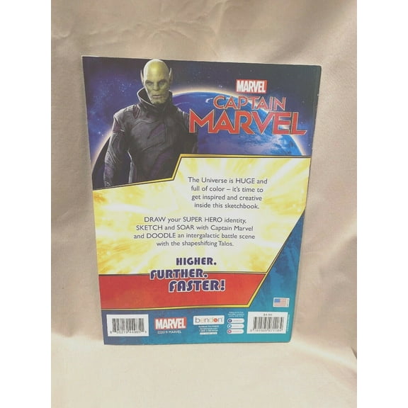 McU Captain Marvel Deluxe Sketch Book (Paperback)