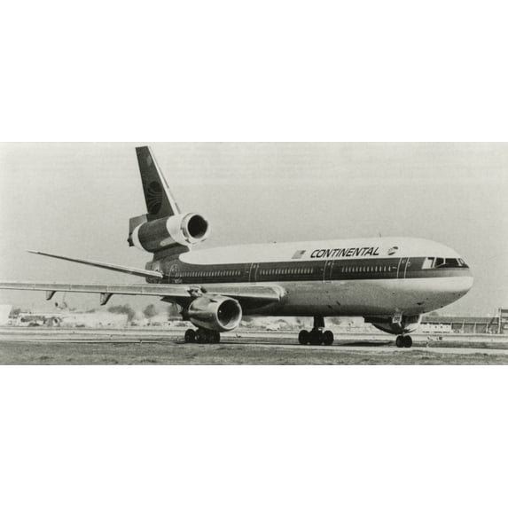 Mcdonnell Douglas Dc-10 Series 10Cf Poster Print By The Institution Of Mechanical Engineersmary Evans (36 X 24)
