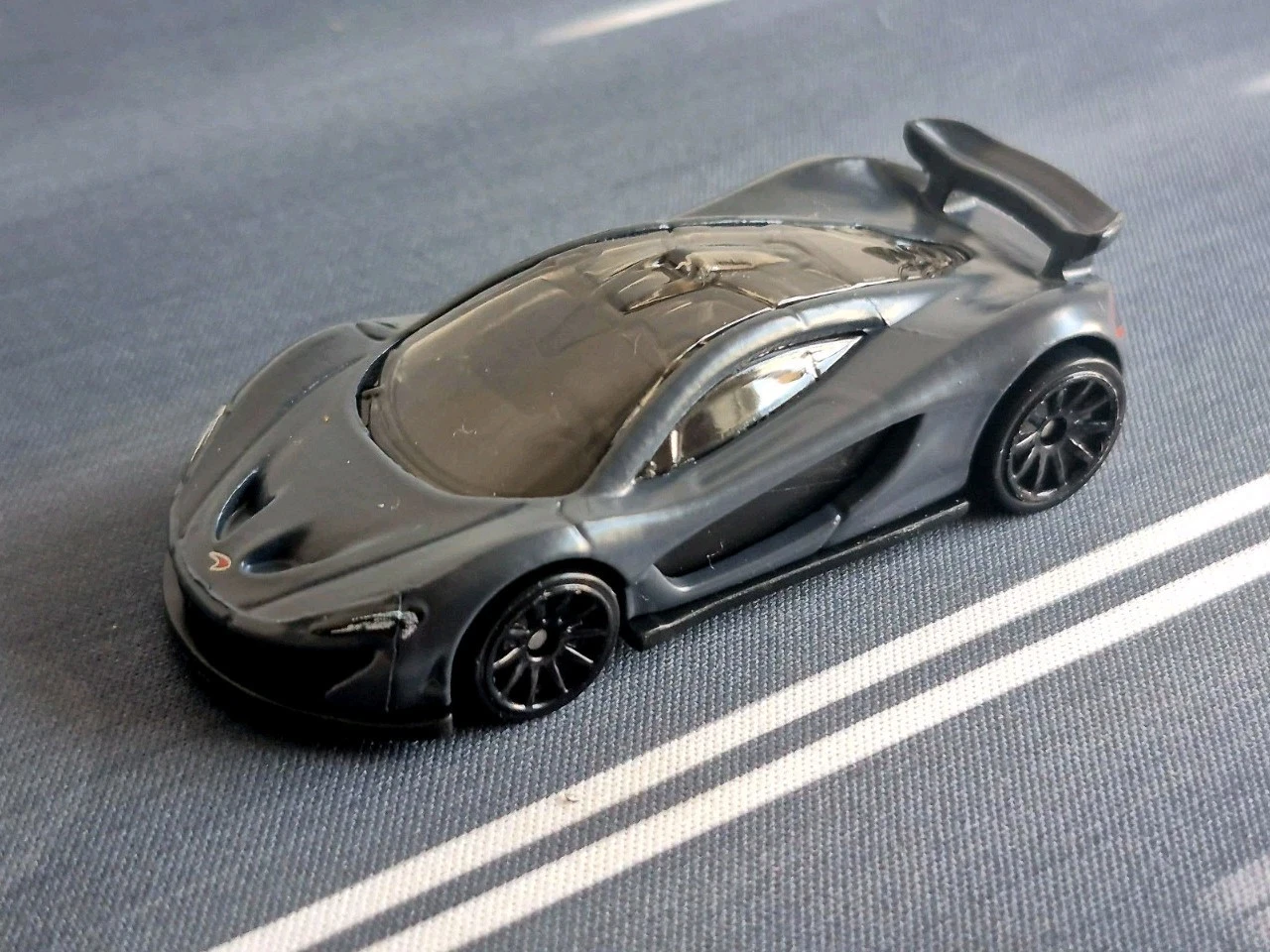 Mclaren P1 2020 Hot Wheels Exotics Series Gray 1/64 Diecast Loose
