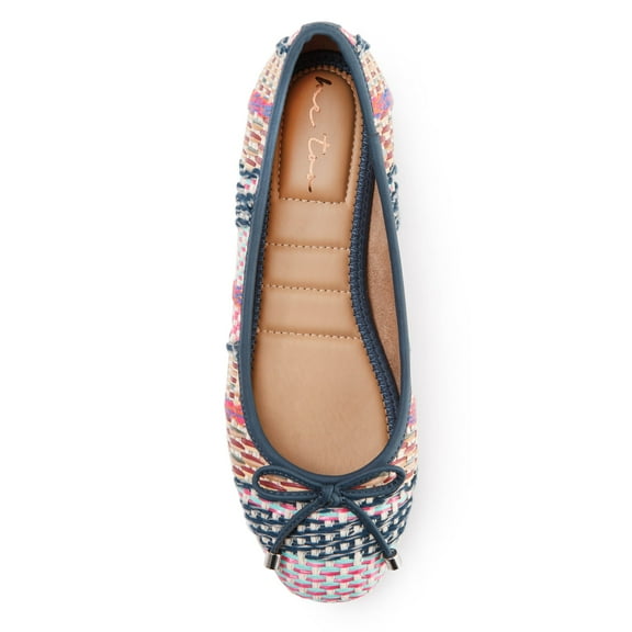 [Me Too Shoes Adult Women] Saylor Mesh Flat Casual Shoe