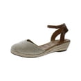 thumbnail image 1 of [Me Too Shoes Adult Women] Nikkie Mini-Wedge Sandal, 1 of 5