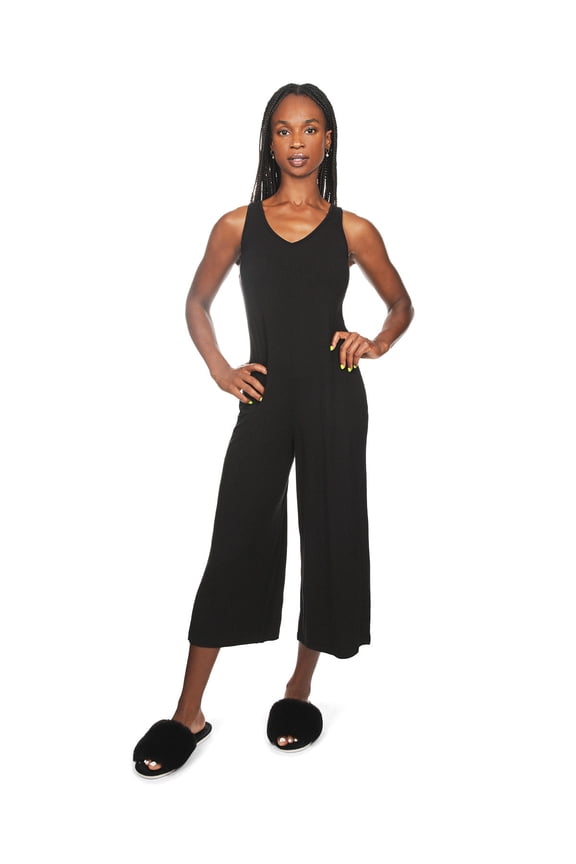 Women's V-Neck Luxe Rib Fitted Capri Style Romper - Womens - Female