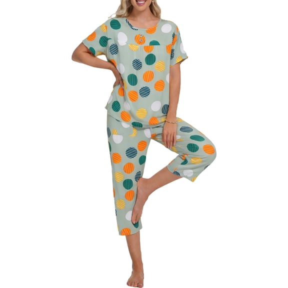 MecTo Womens Pajamas Set, Short Pajamas For Women, Ladies Summer Pjs Short Sleeve Top And Capri Pants, Loungewear With Pockets S-XL