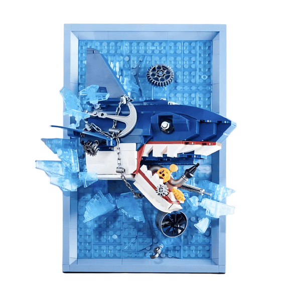 Mechanical Shark Underwater Attack Photo Frame Building Block, Creative Birthday Gift, Home Office Table Centerpiece