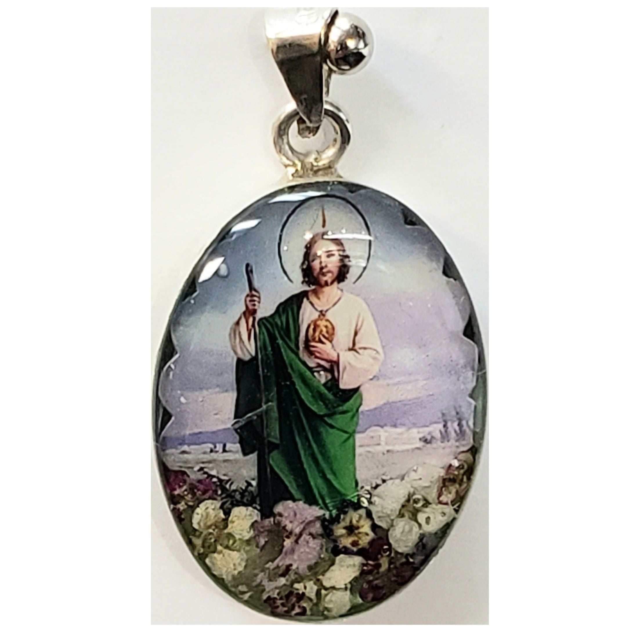 San Judas Tadeo Medal – Gold-Tone Frame-Shaped Medal For Necklace, Bracelet Or Keychain (Patron Saint Of Desperate Causes)
