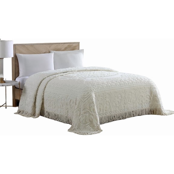 Medallion Chenille Bedspread, Queen, Ivory