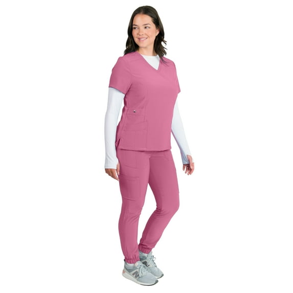 Medgear Women's 4-Way Stretch 12-Pocket Jogger Scrub Set