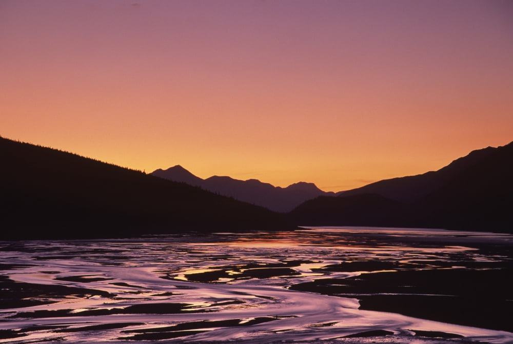 Medicine Lake Jasper National Park Alberta Canada Canvas Art - Darwin Wiggett Design Pics (17 x 11)