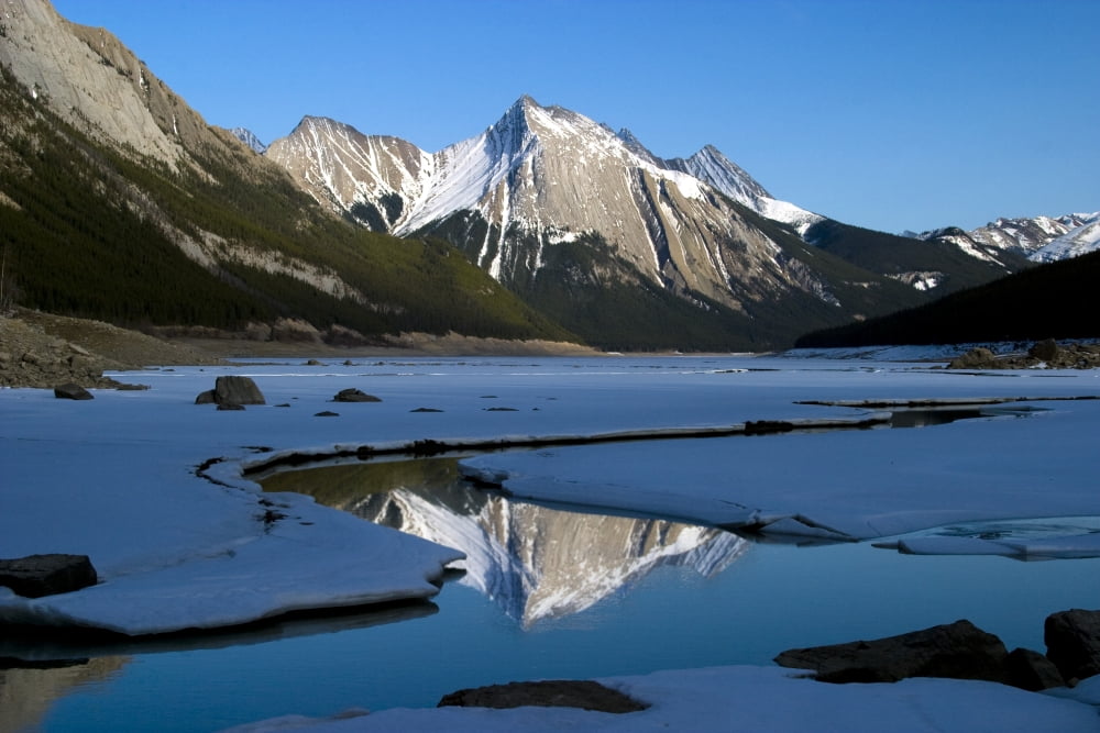 Medicine Lake Jasper National Park Alberta Canada Canvas Art - Richard Wear Design Pics (17 x 11)