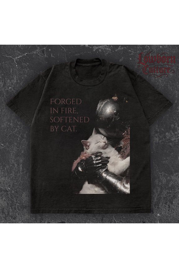 Medieval Knight Cat T-Shirt: Funny Gothic Armor Pet Tee