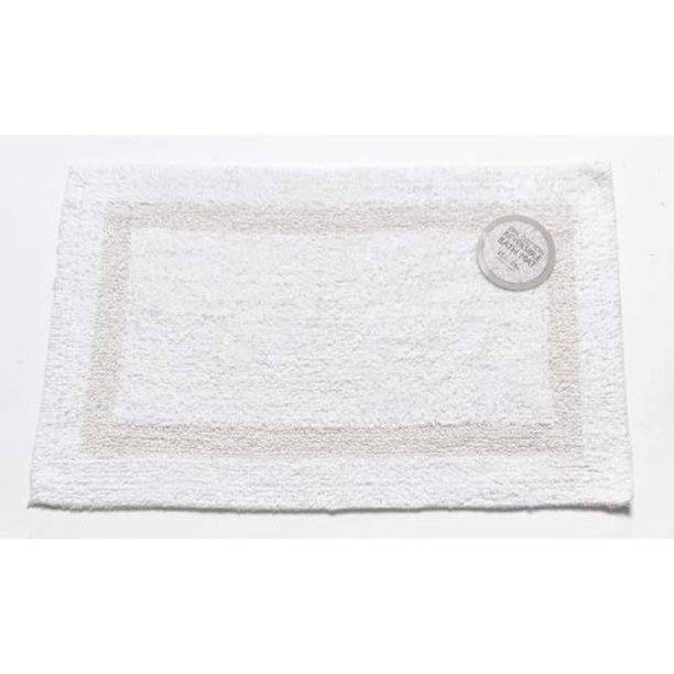 MediumSized, Reversible Cotton Bath Mat in White