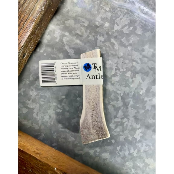 TM Antlers Medium Split Elk Dog Chew Durable, Naturally Shed Treat for Small & Medium Dogs (Splits: 5-7, Medium, 1-Pack)