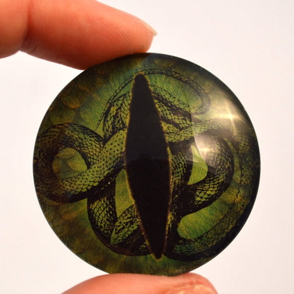 Medusa Glass Eyes