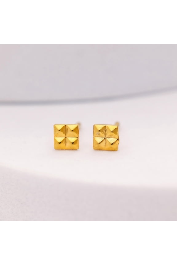 925 Sterling Silver Pyramid Stud Earrings | Gold Finish Geometric Square Studs | Minimalist Everyday Jewelry for Men & Women