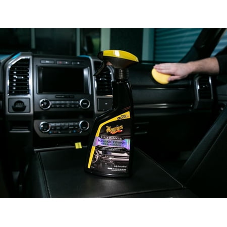 Meguiar's Ultimate Insane Shine Protectant Spray - Lasting for Vinyl, Rubber, and Plastic - Easy to Use - 16 oz Bottle
