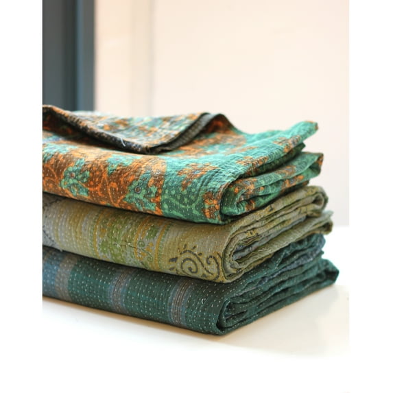 Melange Home One of a Kind OverDyed Kantha Throw 60x90 - Green