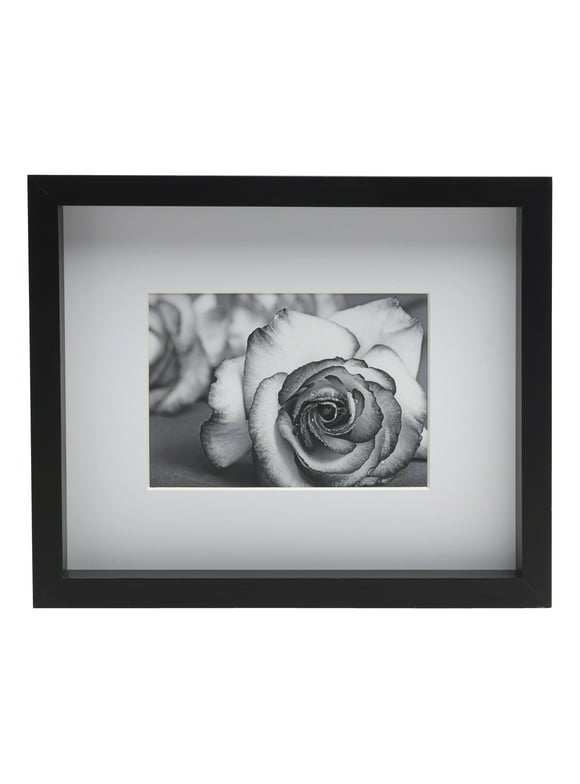 Melannco 17X21-inch Black MDF Wood Picture Frame, Matted 8X10 Photo