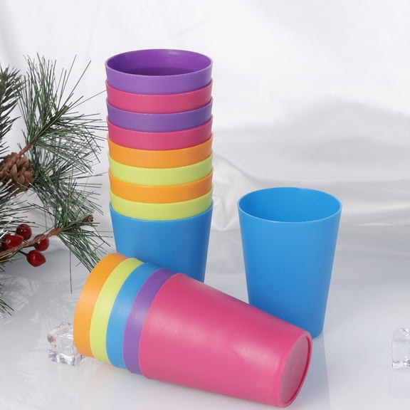 FOLOYORI 15-Piece Colorful Plastic Cups Set Design for Beverage Storage and Holiday Parties