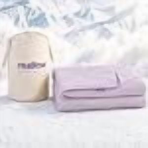Mellow Cloud Cold Cooling Comforter, Dual-Sided Arctic Silk & CloudKnit, Lightweight Summer Quilt, Machine Washable, Twin/Twin XL, Lavender