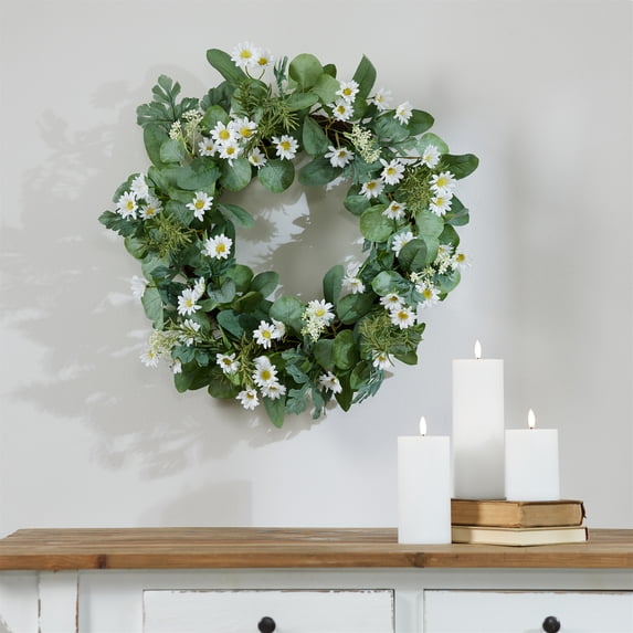 Melrose Mini Daisy Spring Floral Artificial Wreath - 22" - White and Green