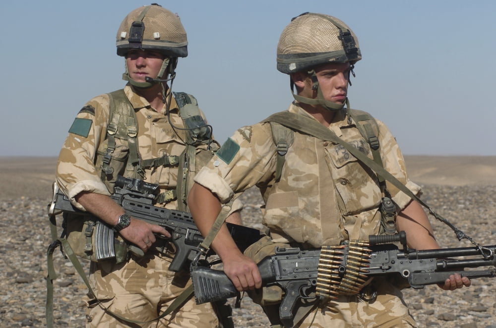 Members of the British Army on foot patrol in Afghanistan Canvas Art - Andrew ChittockStocktrek Images (17 x 12)