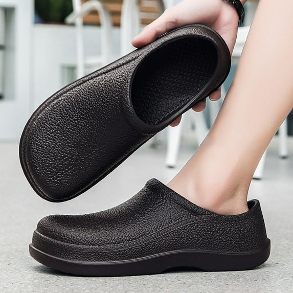 Men Closed Round Toe Slip On Platform Chef Shoes Non Slip Oil Resistant Waterproof Comfortable Work Garden Nurse Shoes with Lightweight Kitchen Cushioned Shoes 