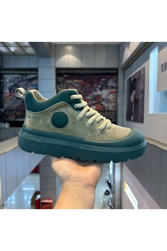 Men'S Footwear for Autumn And Winter 2025 Featuring New Fashionable Casual Designs with a Exterior, Soft Soles These Versatile Sports Shoes Are Inspired by Korean Trends , And Comfortable Styles.