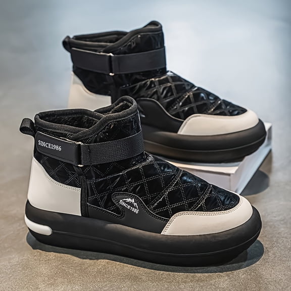 Men'S High-Top Outdoor Boots for Winter, Thickened And Insulated for Snowy Conditions.