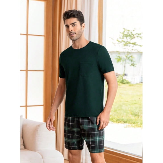 Men Solid Tee & Plaid Print Shorts PJ Set