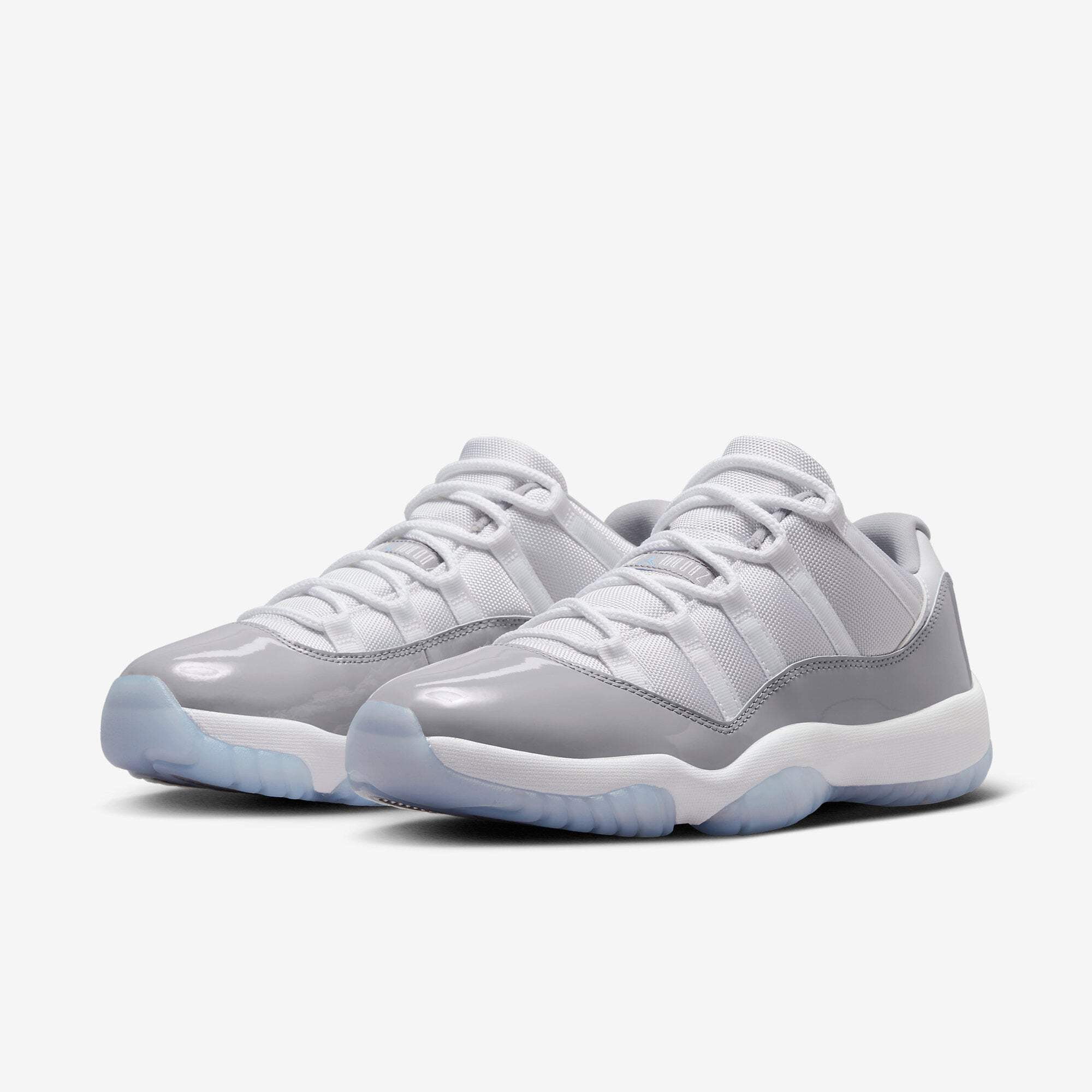 シューズ(男性用) Jordan Air Jordan 11 Retro US 9 Air Jordan Men's Shoes, 11 Retro Low 'Cement Grey', White