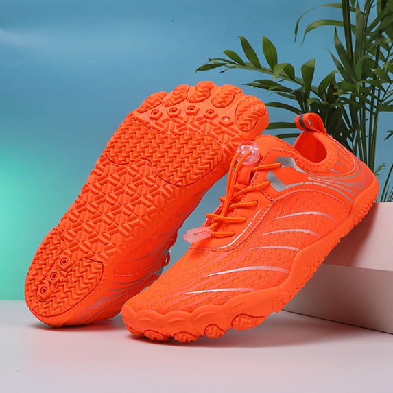 Men's And Women's Couple's Outdoor Hiking Shoes Slip Five Finger Durable Mountain Climbing Shoes In Plus Sizes