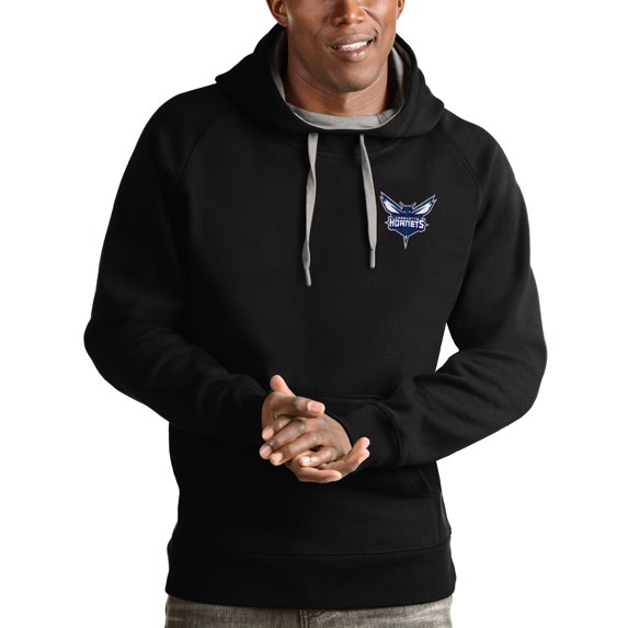 Men's Antigua Black Charlotte Hornets Victory Pullover Hoodie
