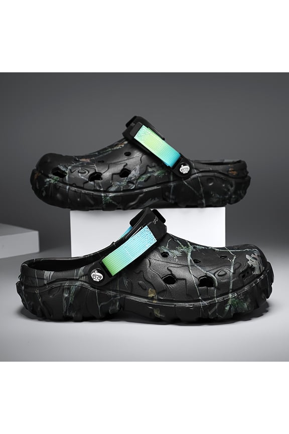 Men's Camo Print Clogs with Adjustable Heel Strap, Rugged EVA Slip-On Sandals for Outdoor, Beach, and Casual Wear