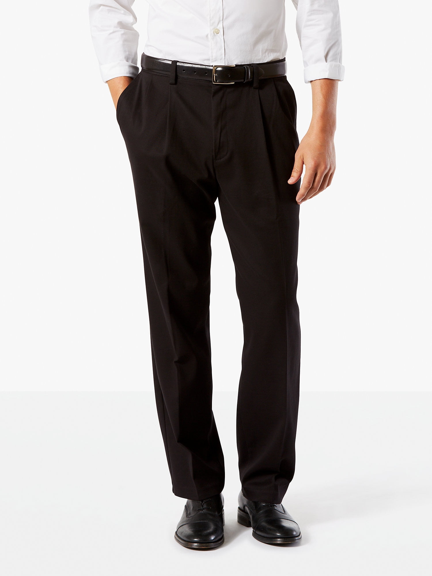 Dockers Men's Classic Pleated Easy Khaki with Stretch