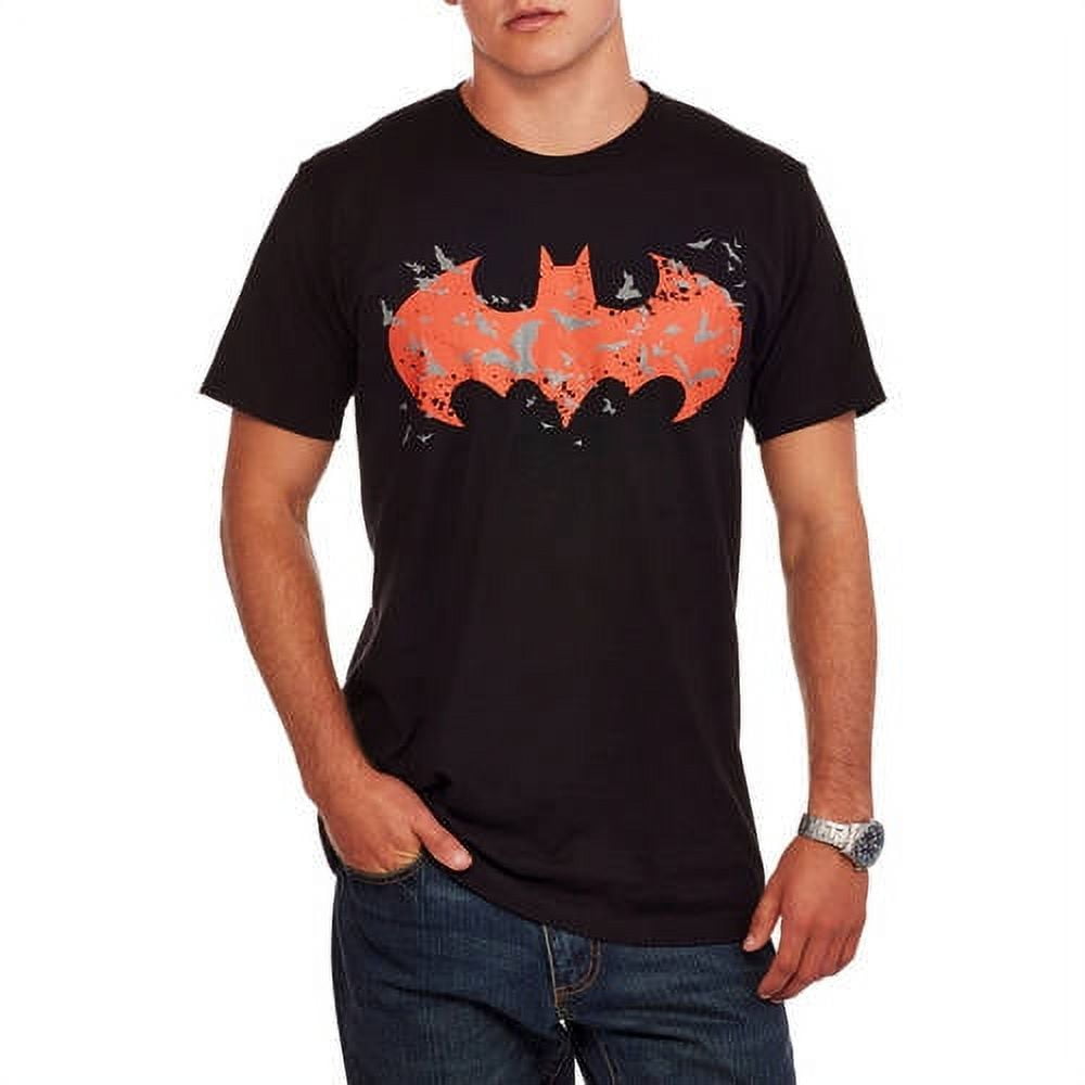 Men\'s Dc Comics Batman Dark Knight red and black Batwing Logo Glow In the  Dark Graphic T-shirt