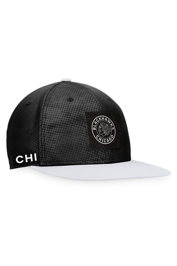 Men's Fanatics Black/White Chicago Blackhawks Authentic Pro Alternate Logo Snapback Hat