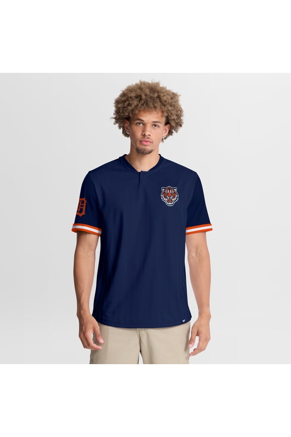 Men's Fanatics  Navy Detroit Tigers Walk Off Shirt