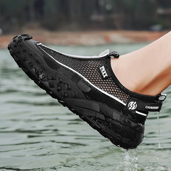Men's Quick Drying Water Shoes, Breathable Mesh Slip On Aqua Socks, Non-Slip Barefoot Hiking Shoes for Beach, Swimming, Wading & Outdoor Activities