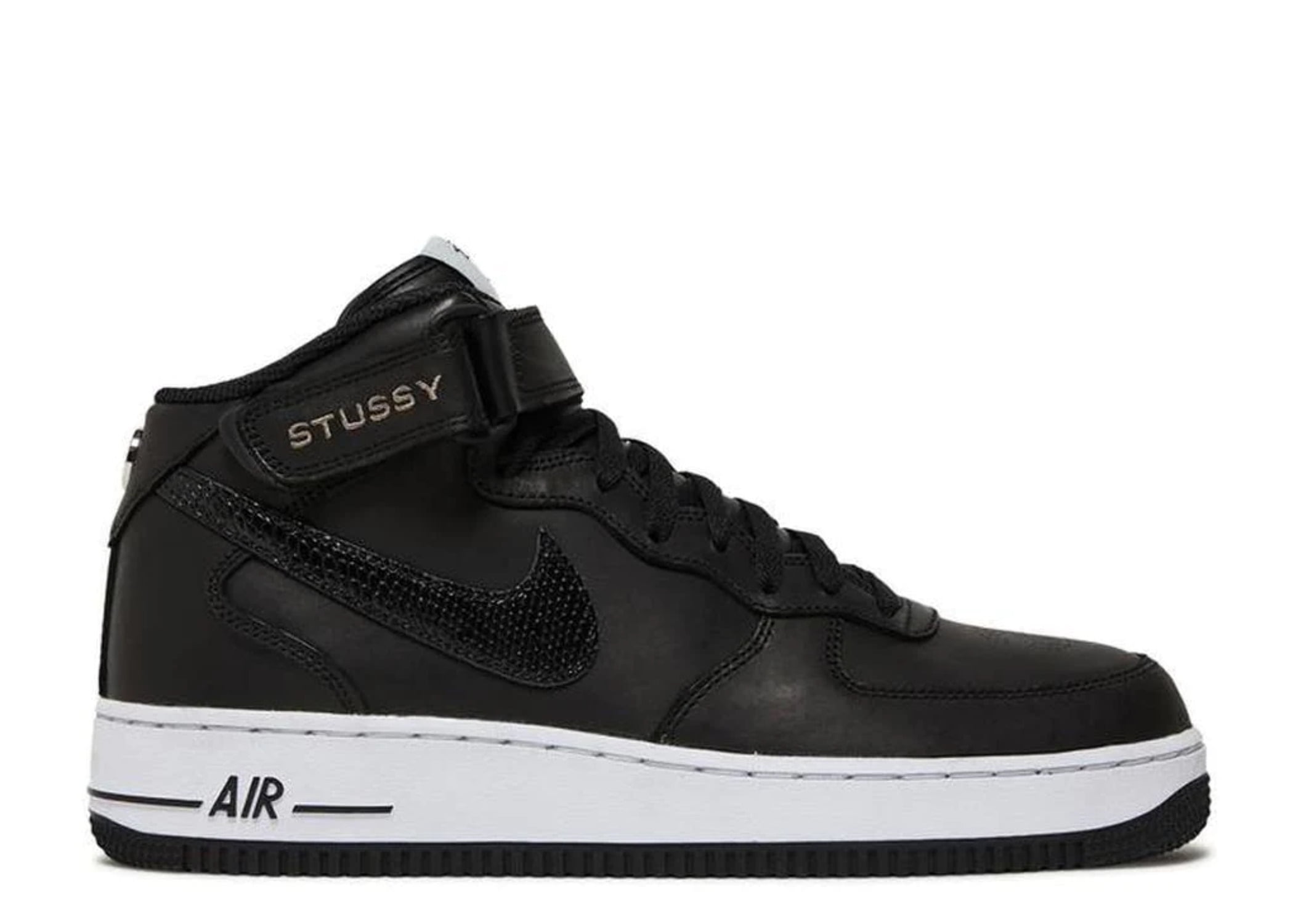 Men s Grade School Nike Air Force 1 07 Mid SP Black Black Black DJ7840 001 10.5