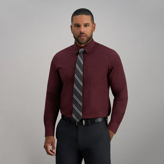 Men's Haggar® Premium Comfort Classic Fit&nbsp;Button Down Collar Dress Shirt Color: Dark Red Plaid Size: 16.5-34/35