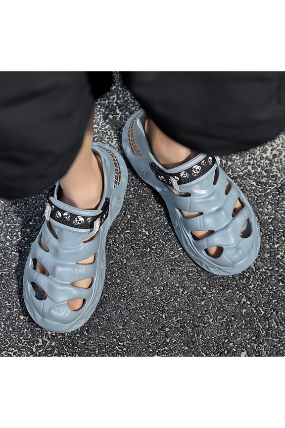 Men’s Hole-Ridden Hollow Beach Shoes – Ultra-Light Slip-On Low-Top Lace-Free Casual Sports Slides, Large Size Outdoor Footwear