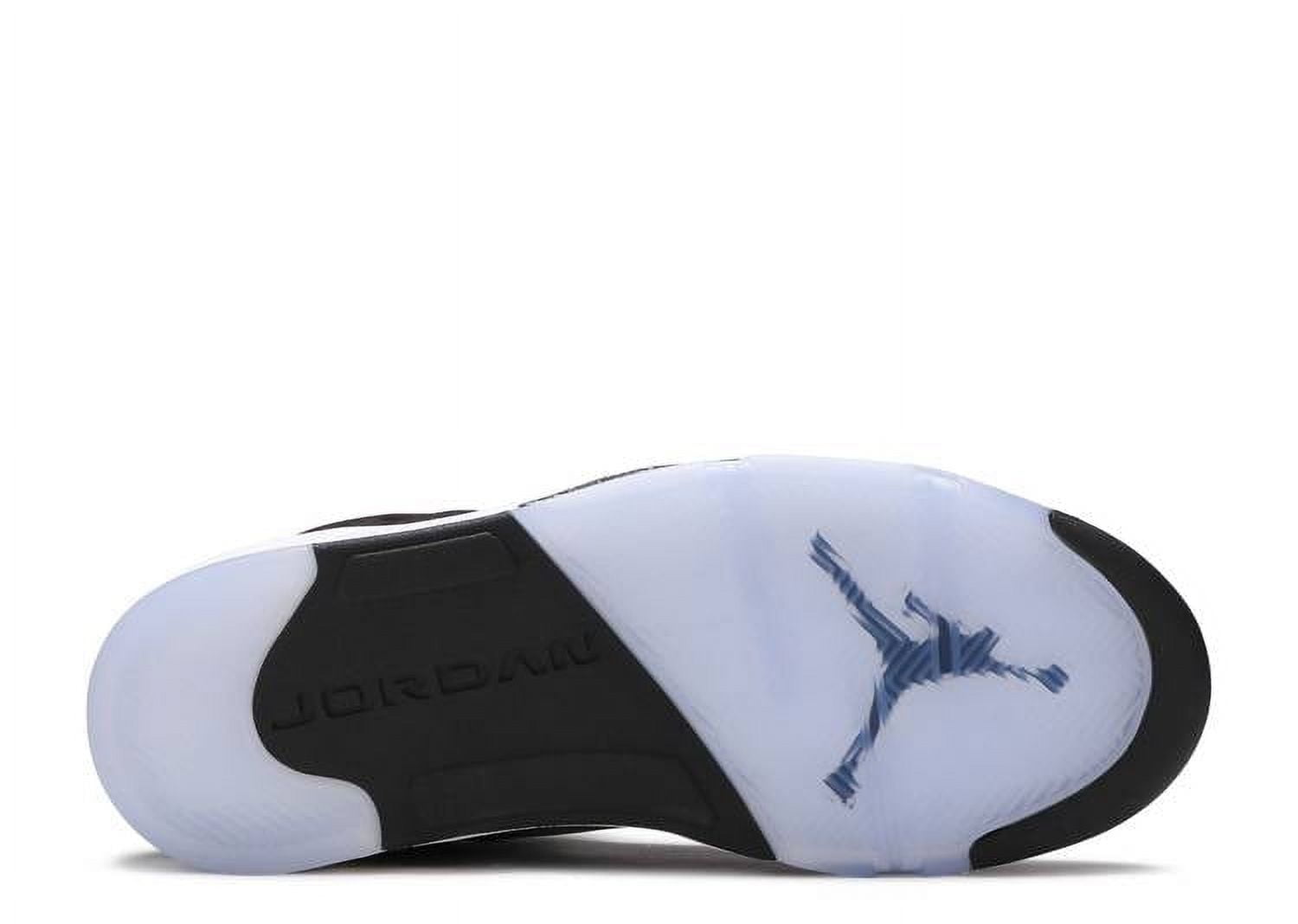 Men's air jordan retro 5 oreo hotsell