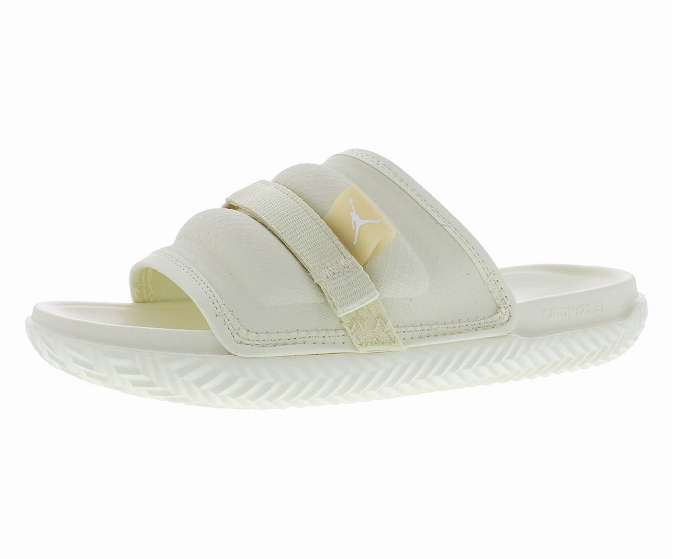 NIKE★JORDAN SUPER PLAY★COCONUT MILK Men's Jordan Super Play Slide Coconut Milk/Sesame (DM1683