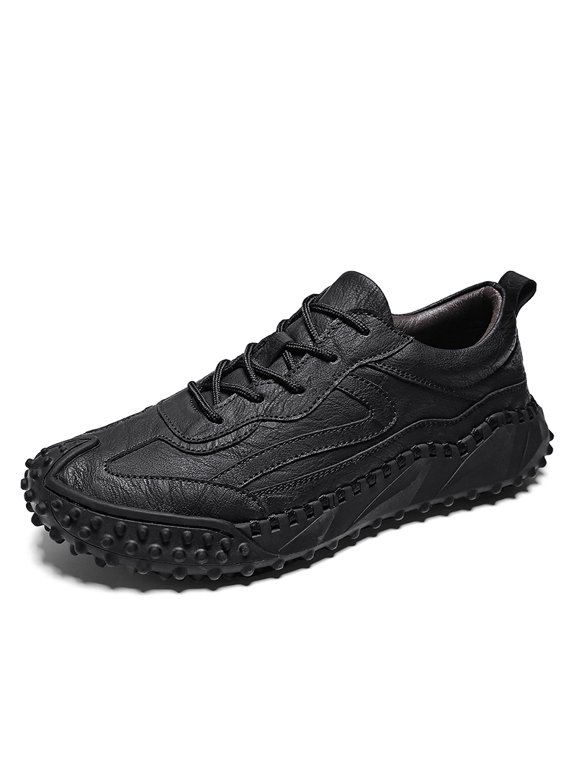 Men's Lace-Up Low Top Outdoor Casual Sneakers, Adult Male Hand-Stitched Footwear with Segmented Upper and Studded Rugged Outsole for Daily Walking and Light Outdoor Activities