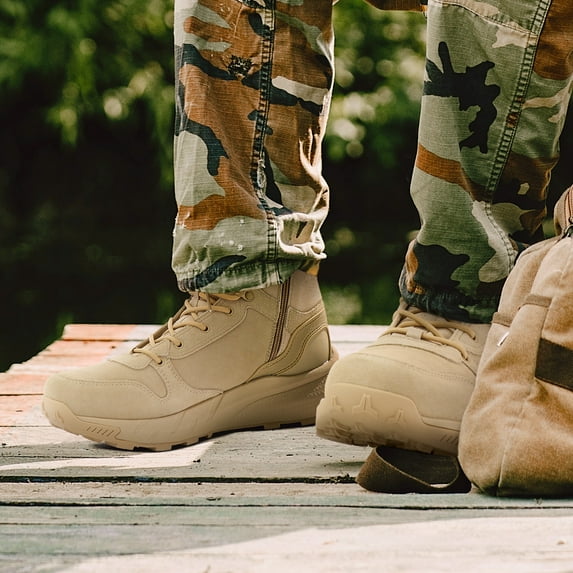 Men's Leather Tactical Combat Boot Lightweight Military Army Boots for Work All Day Side Zipper Motorcycle Hiking Outdoors Desert Boots