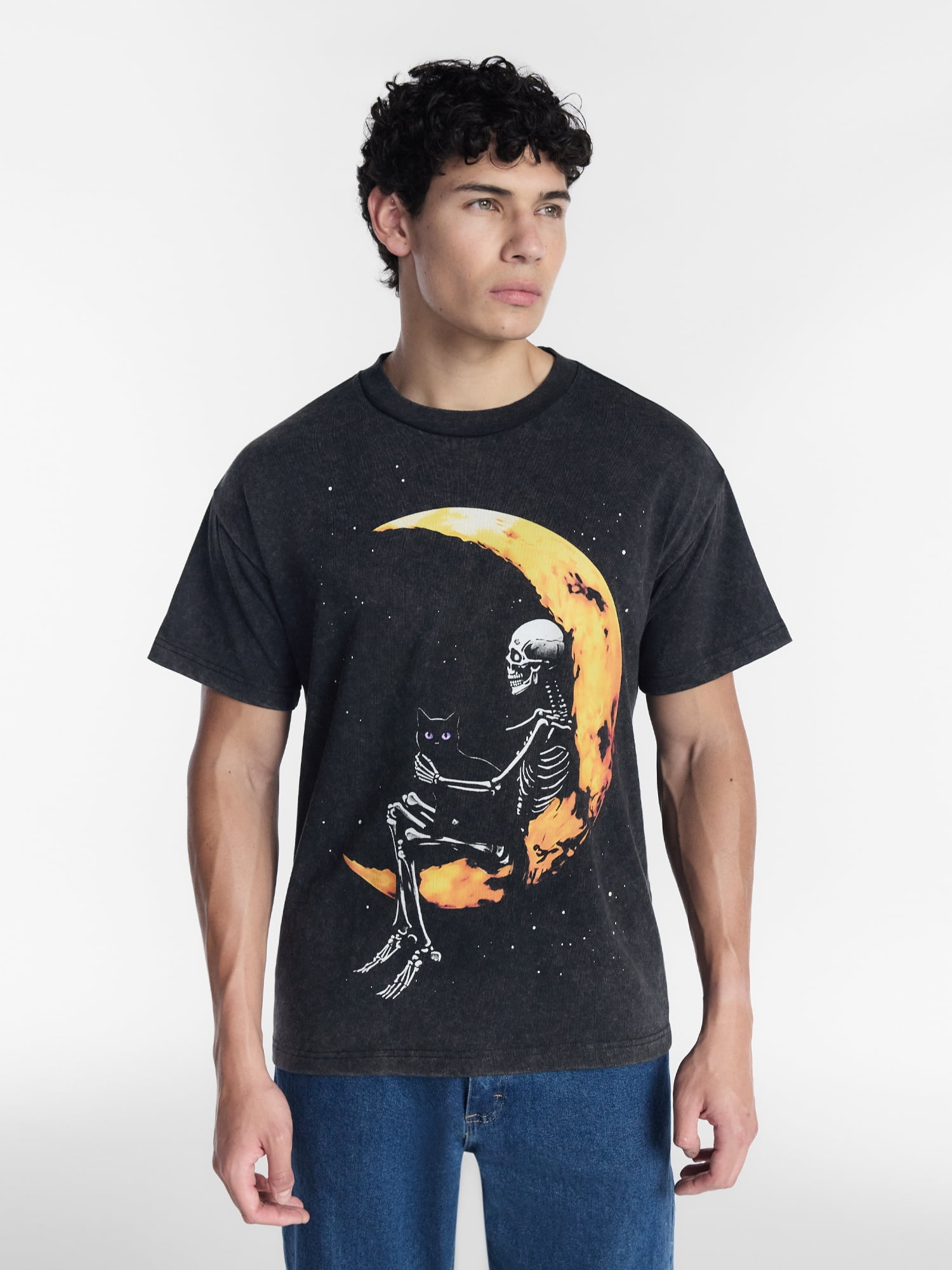 Halloween Men's and Men's Big & Tall Moon Skeleton Graphic Tee, Sizes XS-5XB, MT-4XLT