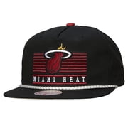 Mens Mitchell & Ness Black Miami Heat Ascend Deadstock Snapback Hat